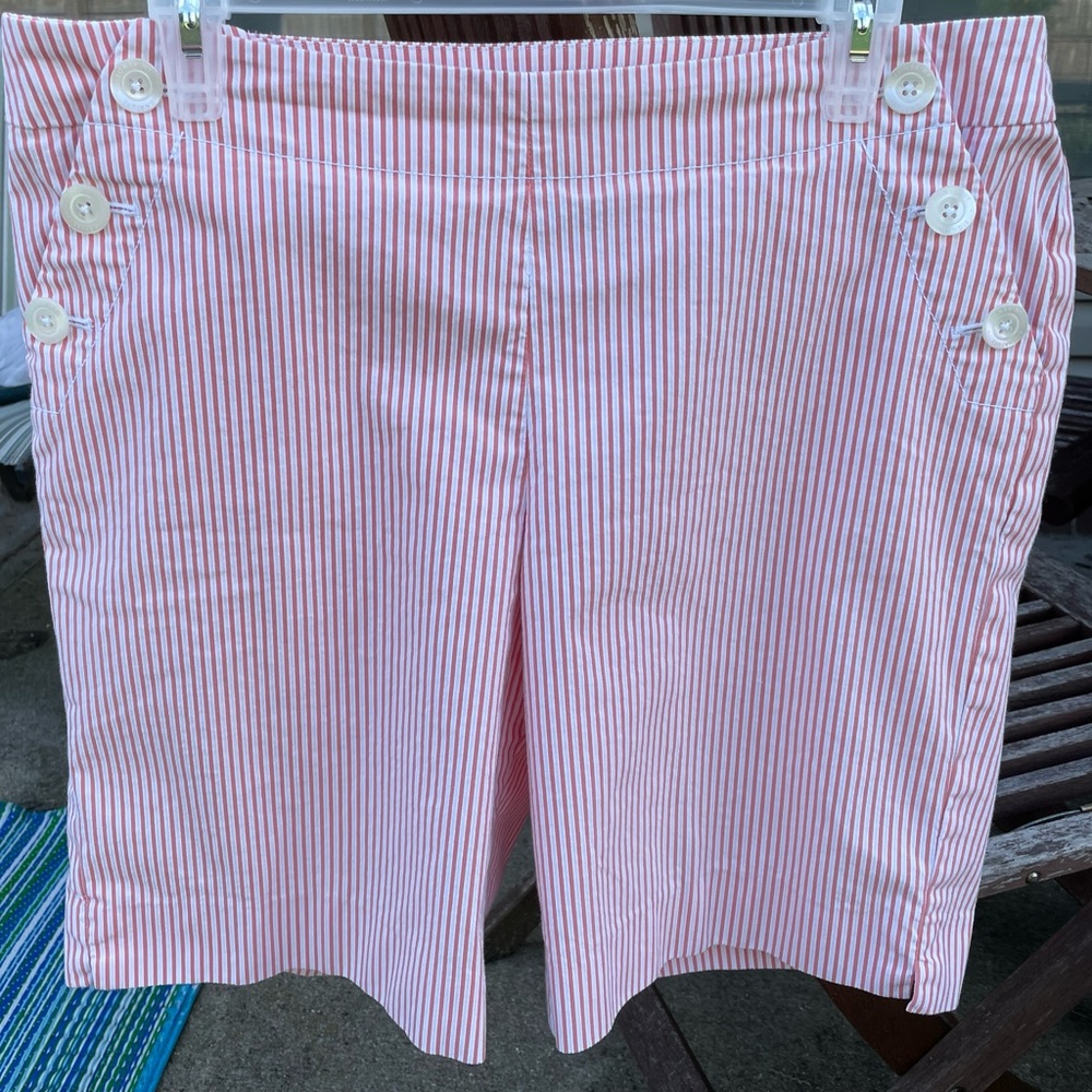 Jones New York 14P Coral White Stripe Shorts